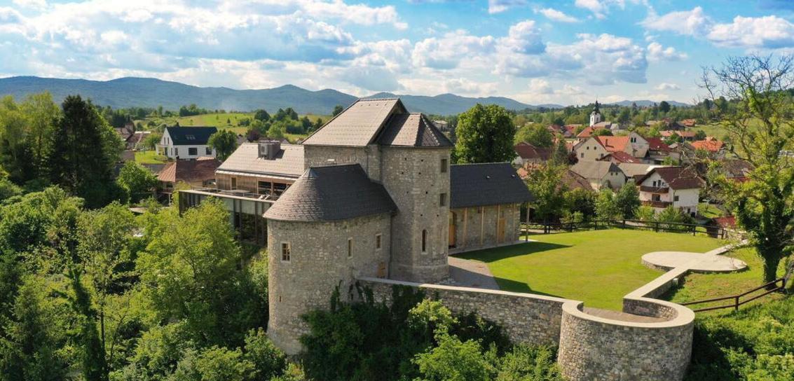 Vinica Castle 호텔 외부 사진